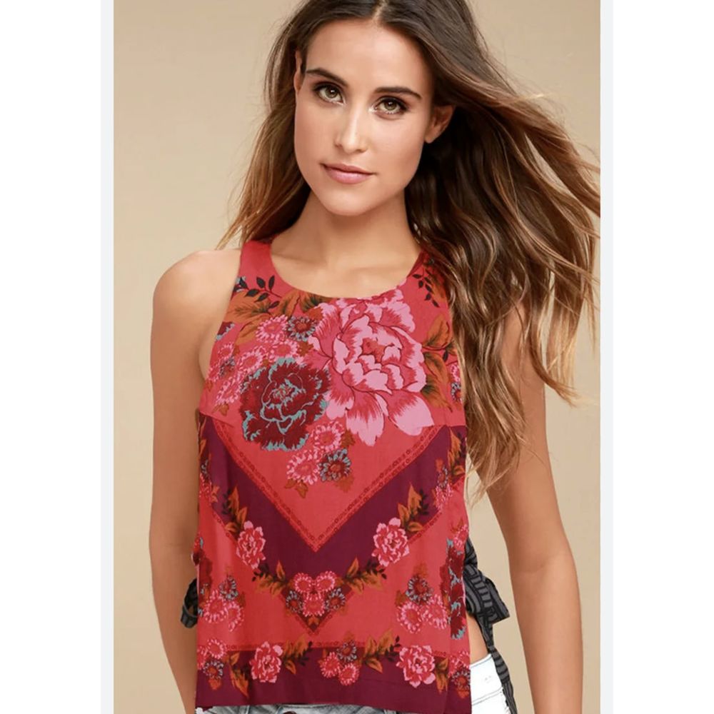 Free People This Sweet Love Red Floral Print Crop Top Tank Top Size Medium